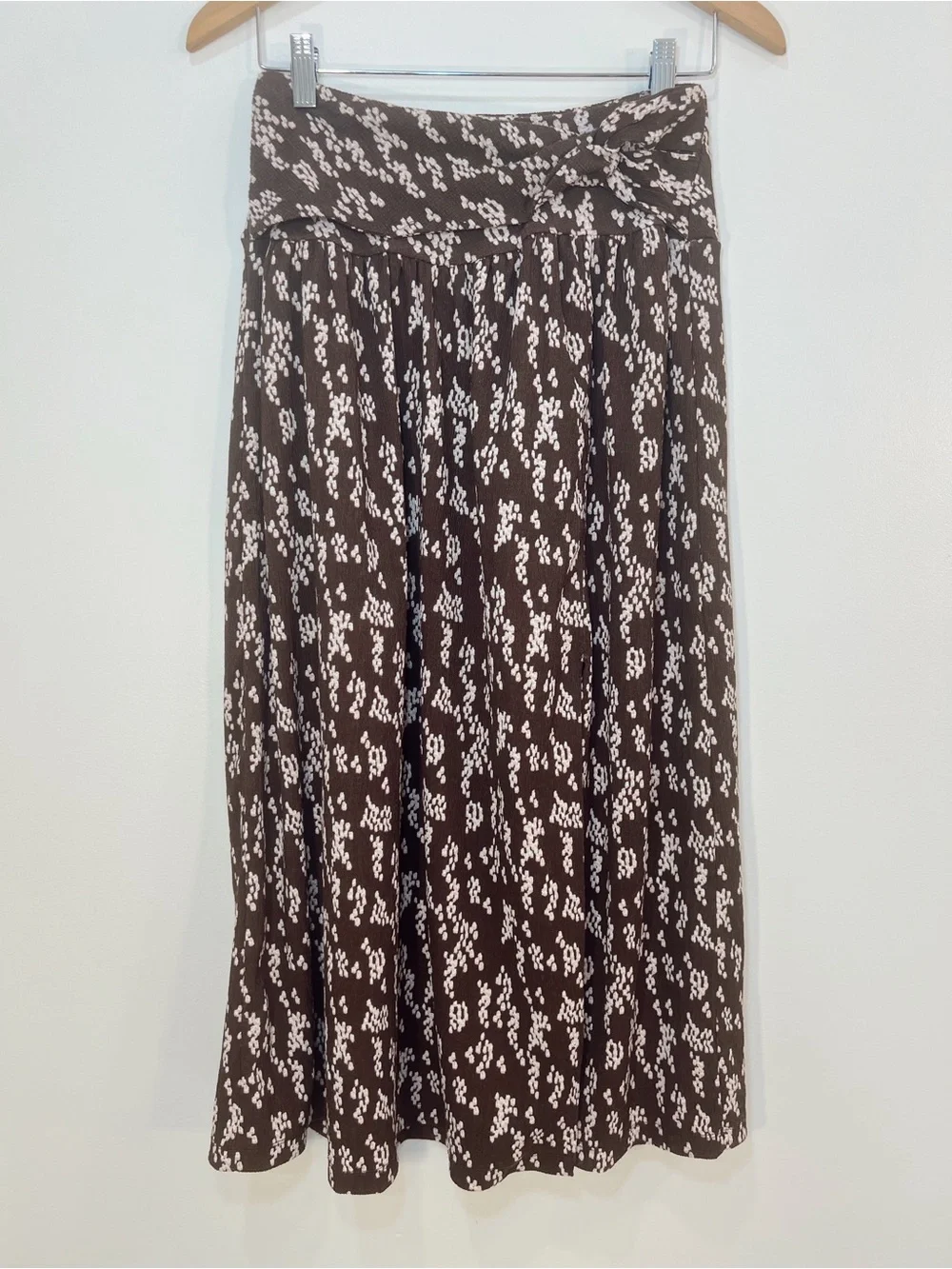 Anthropologie‎ Twist Front Midi Skirt